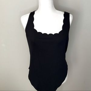 SHEIN Curve Scallop Neck Bodysuit